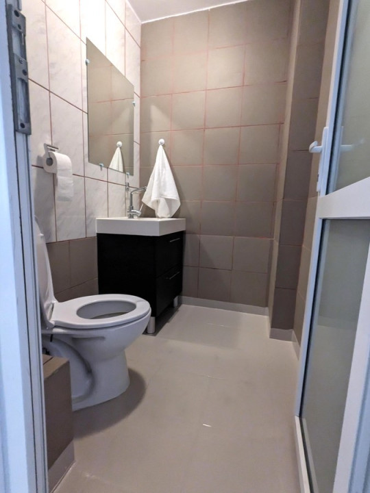 APARTAMENT DE 3 CAMERE, 75MP, MODERN, RENOVAT, NERVA TRAIAN