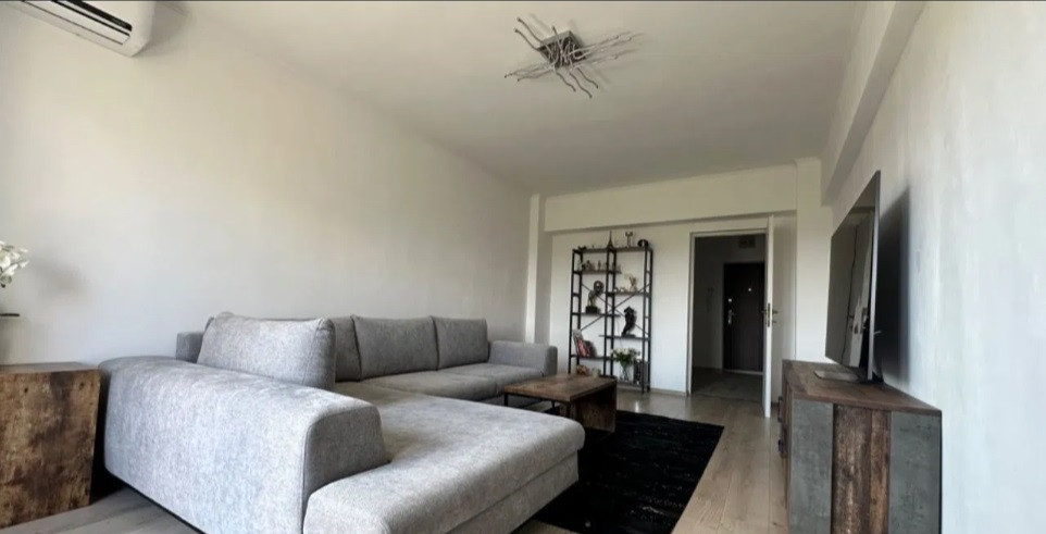 Apartament 2 camere - VEDERE BULEVARDUL UNIRII 