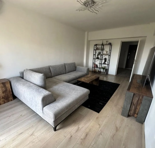 Apartament 2 camere - VEDERE BULEVARDUL UNIRII 