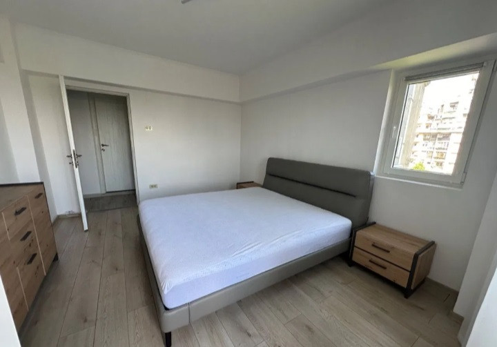 Apartament 2 camere - VEDERE BULEVARDUL UNIRII 