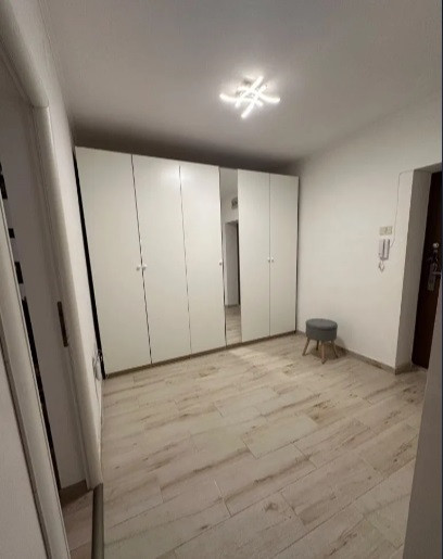 Apartament 2 camere - VEDERE BULEVARDUL UNIRII 