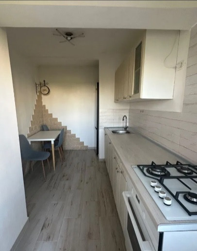 Apartament 2 camere - VEDERE BULEVARDUL UNIRII 