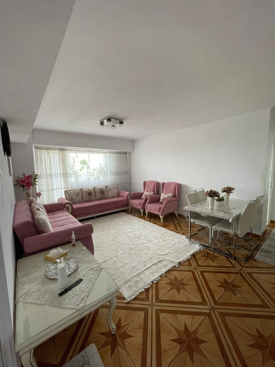 Apartament 3 Camere - La cheie -  Zona linistita - COLENTINA - 