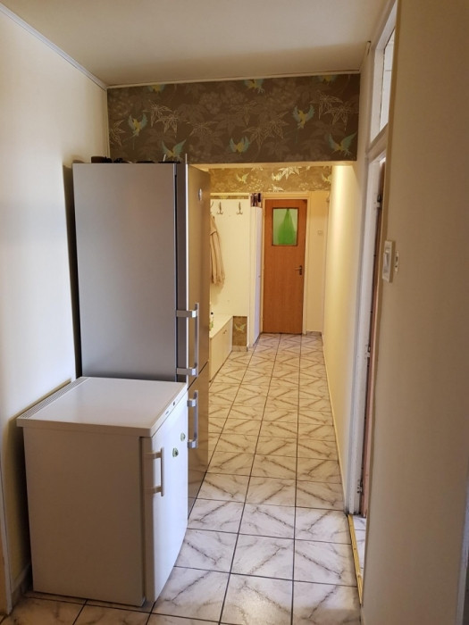 Apartament 4 camere-zona  Crangasi