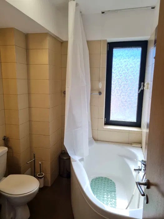 APARTAMENT DE 3 CAMERE, 81MP, MODERN, PARCARE, POLONA