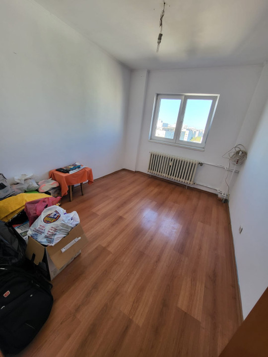 APARTAMENT 4 CAMERE-RAHOVA-DUMBRAVA NOUA-BARCA-2 BALCOANE-2 BAI