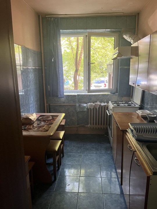 Apartament 3 camere-zona Lujerului