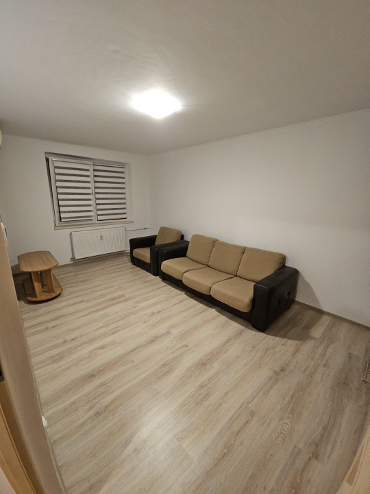 Apartament 2 camere decomandat-zona Gorjului