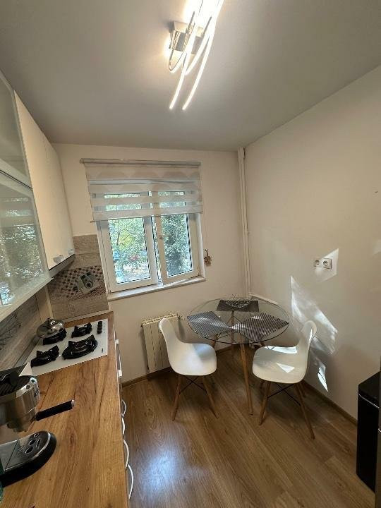 Apartament 3 camere-Drumul Taberei/Favorit-Bloc reabilitat-etaj 1/4