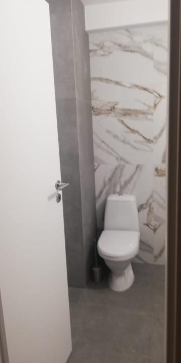 Apartament 4 camere-decomandat- Bulevardul Ferdinand / Mihai Bravu