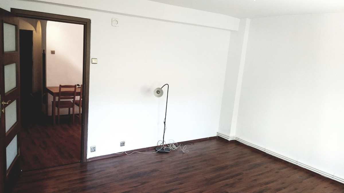 Apartament 2 camere-Rahova-Centrala proprie-Etaj 3/10