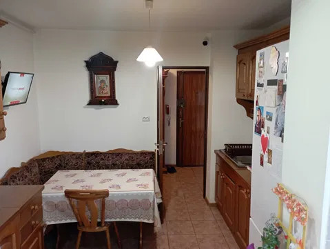 APARTAMENT 2 CAMERE-RAHOVA-DUMBRAVA NOUA-DECOMANDAT-CENTRALA