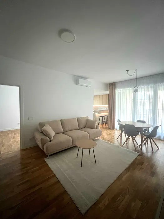 APARTAMENT DE 3 CAMERE, MODERN, 75MP, PARCARE, ROND OMV