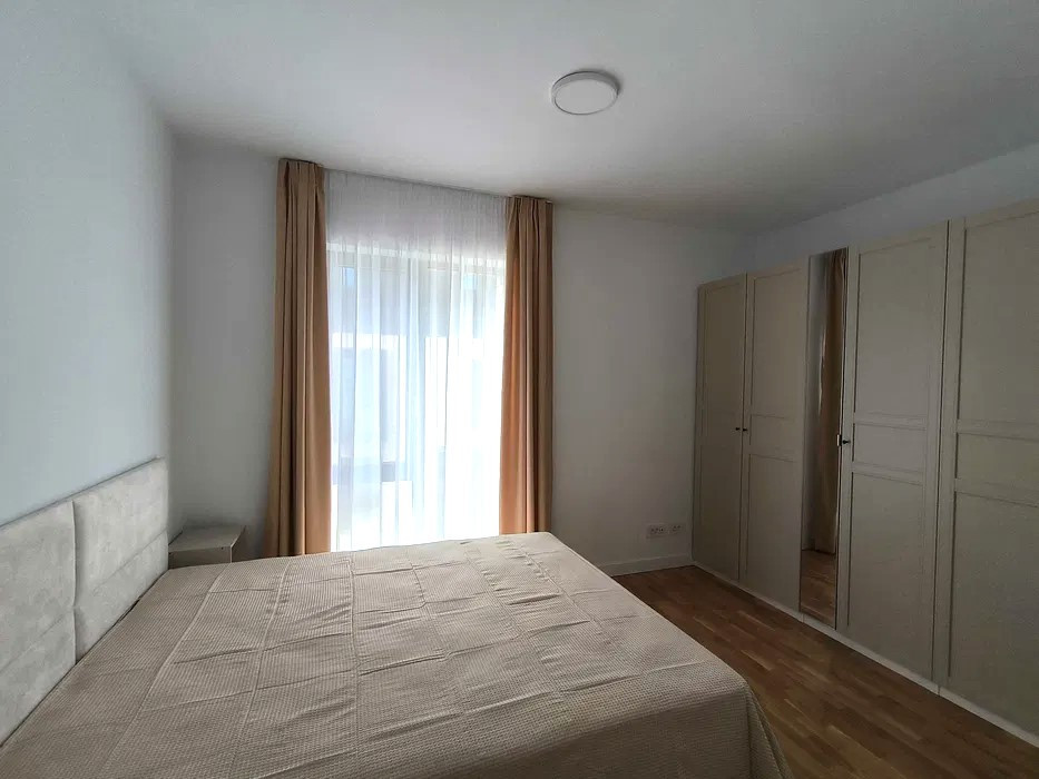 APARTAMENT DE 3 CAMERE, MODERN, 75MP, PARCARE, ROND OMV