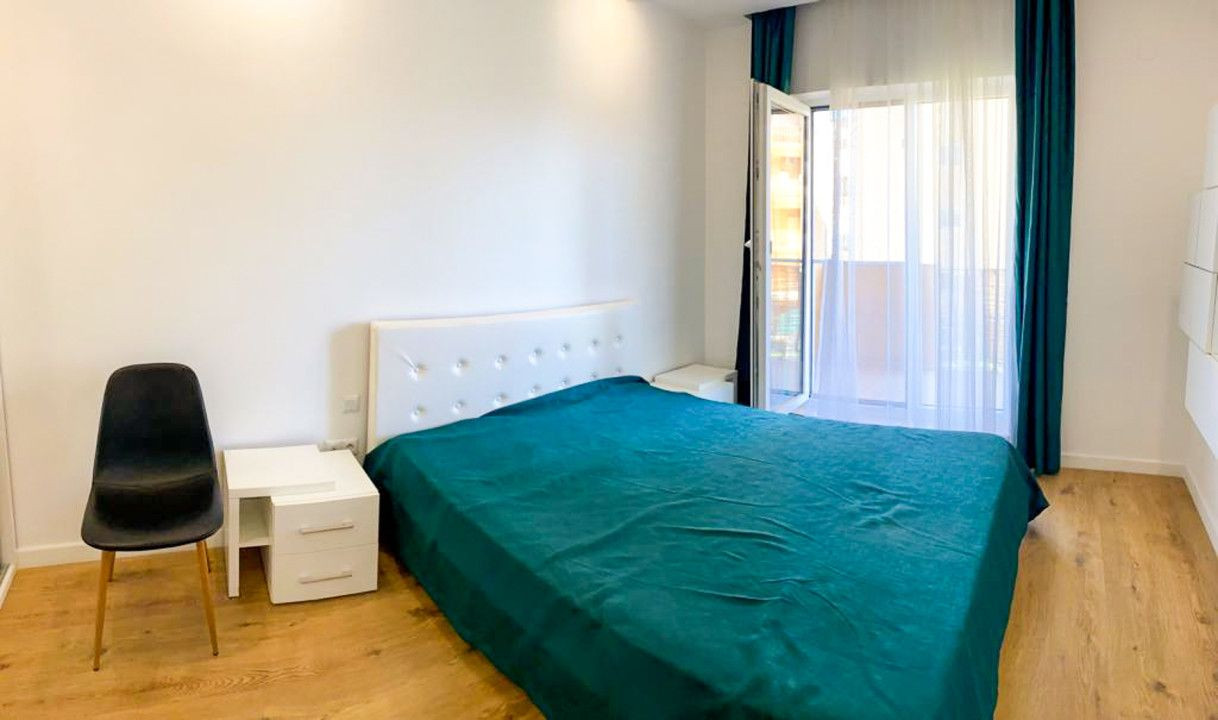 E24995 - Inchiriere apartament 2 camere cu vedere la piscina