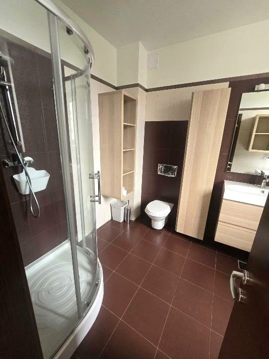 APARTAMENT DE 3 CAMERE, 141 MP UTILI, IANCU NICOLAE