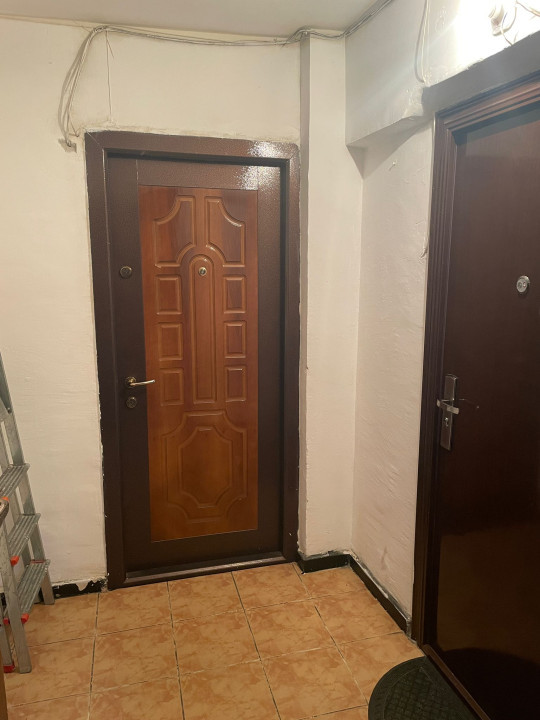 Apartament 2 camere 7 minute metrou TITAN - Bloc 1982 - 