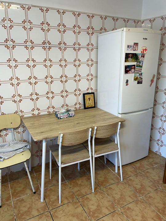 Apartament 2 camere 7 minute metrou TITAN - Bloc 1982 - 