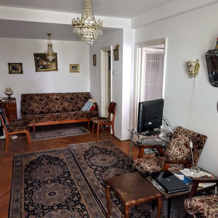 Apartament 2 camere-Cimisgiu/Central-Boxa la subsol