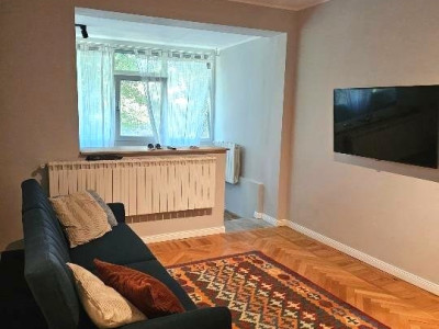 APARTAMENT DE 2 CAMERE, 60 MP UTILI, TIMPURI NOI