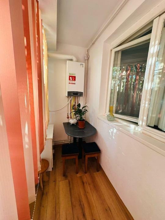 Apartament de inchiriat -3 camere -mobilat utilat si renovat -DOMENII