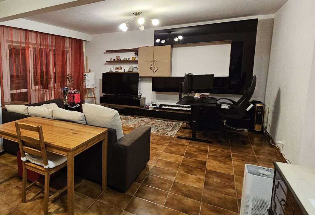 Apartament 3 camere- etaj 1 -Voronet - Decebal 