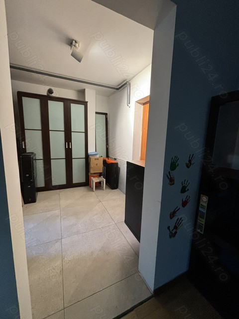 Apartament 2 camere semidecomandat- etaj 1- Delfinului 