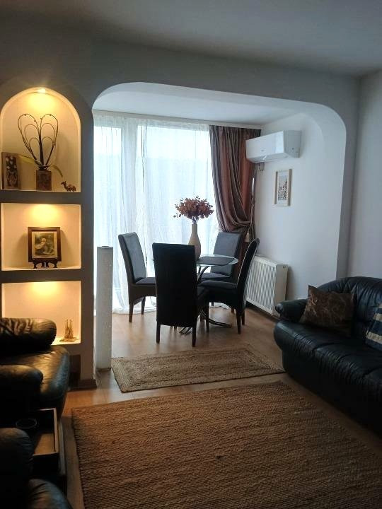 APARTAMENT DE 2 CAMERE, 60 MP UTILI, PRIMAVERII