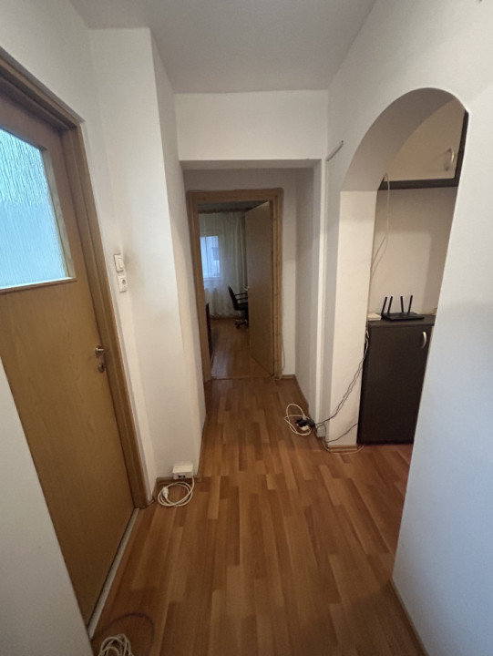 Apartament 3 camere-Decomandat-Drumul Taberei-Posibilitate centrala