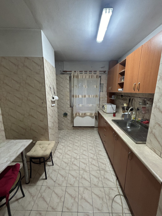 Apartament 3 camere-Decomandat-Drumul Taberei-Posibilitate centrala