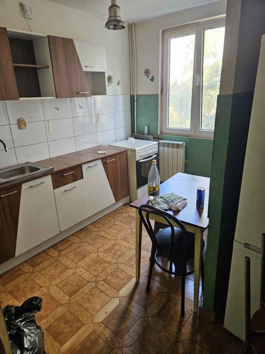 APARTAMENT 2 CAMERE -ETAJ 2/4 -VALEA ARGESULUI -DRUMUL TABEREI