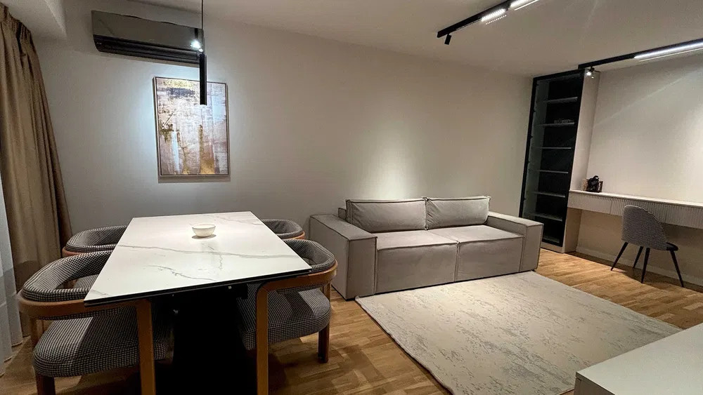 APARTAMENT DE 2 CAMERE, 60 MP UTILI, ART CITY