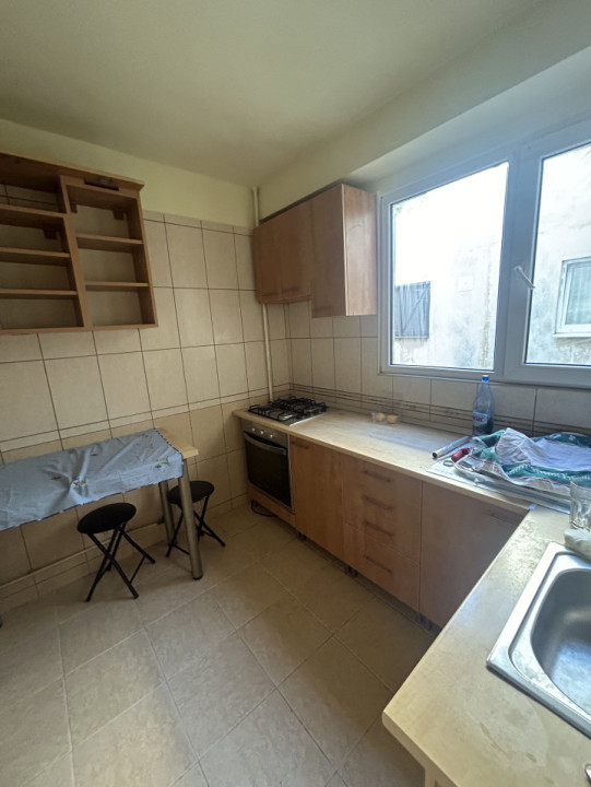 Apartament 2 camere- Decomandat-Drumul Taberei- Renovat- 