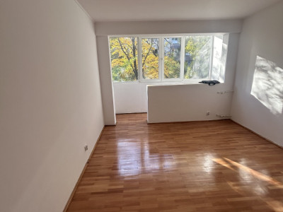 Apartament 2 camere- Decomandat-Drumul Taberei- Renovat- 