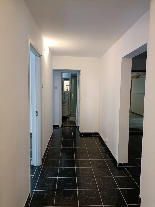 Apartament 4 camere decomandat - Voronet - Decebal 