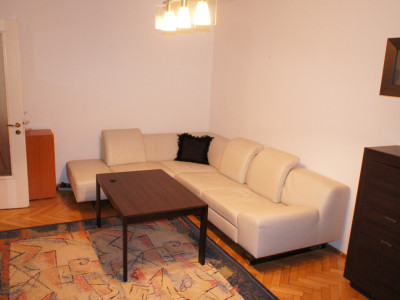 Apartament 3 camere decomandat Parcul Ciresarii - Domenii 