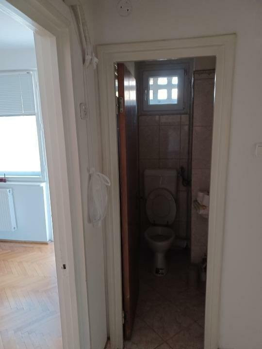 APARTAMENT 3 CAMERE DECOMANDAT ETAJ 1 - DIMITRIE CANTEMIR 