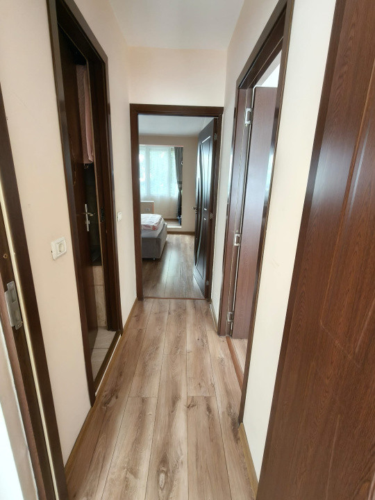 Apartament 3 camere-semidecomandat-zona Drumul Taberei - Favorit