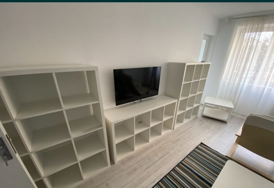 Apartament 3 camere Parcul Tineretului-metrou