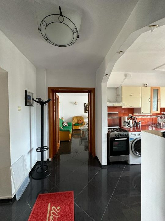 Apartament 2 camere-80MP-Decomandat-Piata Victoriei