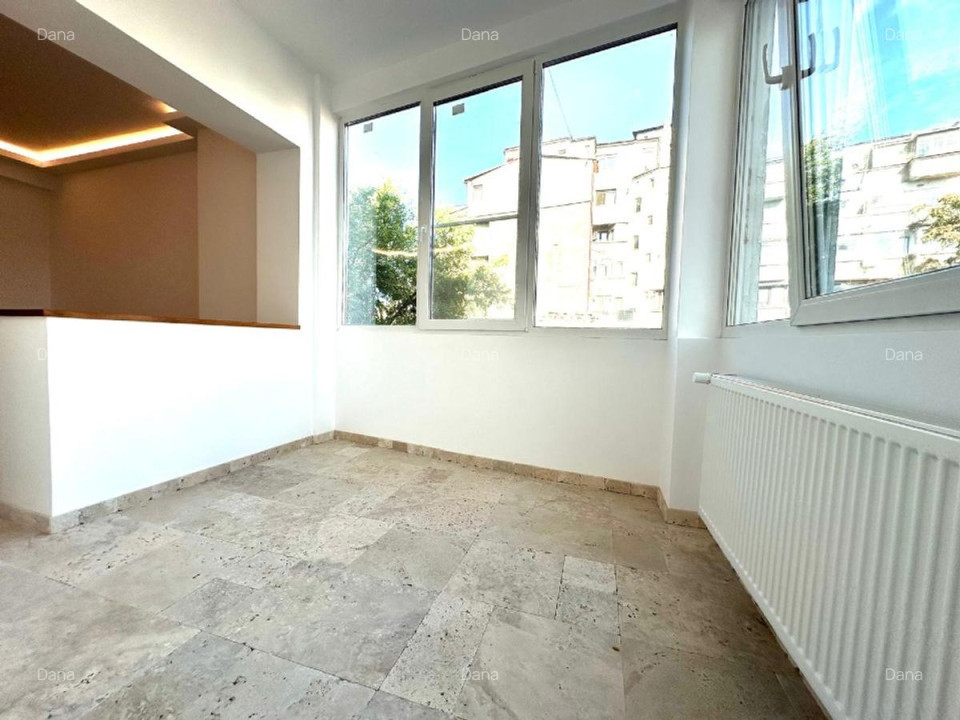 APARTAMENT DE 3 CAMERE RENOVAT, 90MP, FIRMA/ LOCUIT, CENTRALA, CALEA VICTORIEI