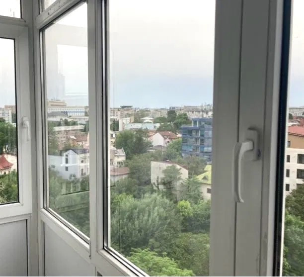 APARTAMENT DE 2 CAMERE, MODERN, 40MP, PIATA VICTORIEI