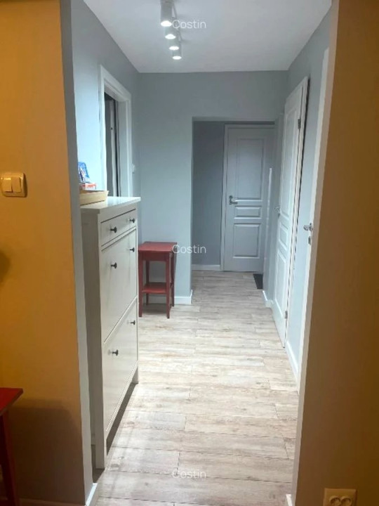 APARTAMENT DE 3 CAMERE, 64MP, MODERN, RENOVAT, BANU MANTA