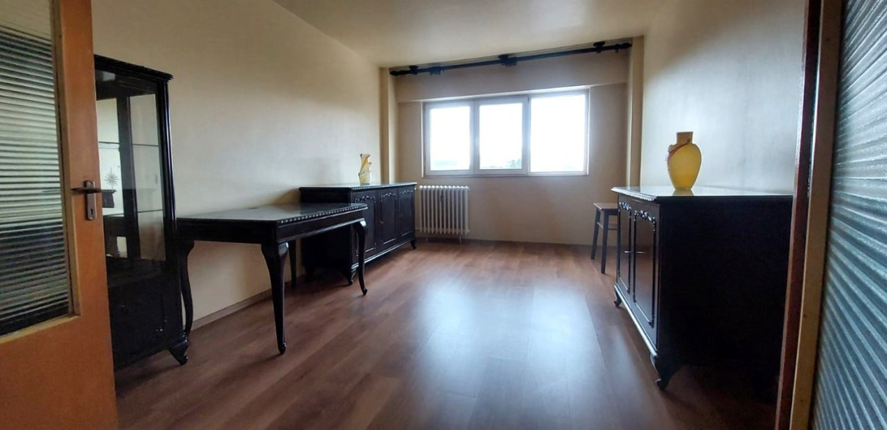 APARTAMENT 4 CAMERE-SEBASTIAN-CALEA RAHOVEI-2 BAI-2 BALCOANE-REABILITAT