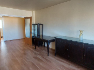 APARTAMENT 4 CAMERE-SEBASTIAN-CALEA RAHOVEI-2 BAI-2 BALCOANE-REABILITAT