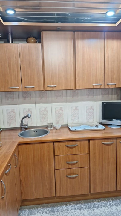 APARTAMENT 3 CAMERE-RAHOVA-DUNAVAT-PETRE ISPIRESCU