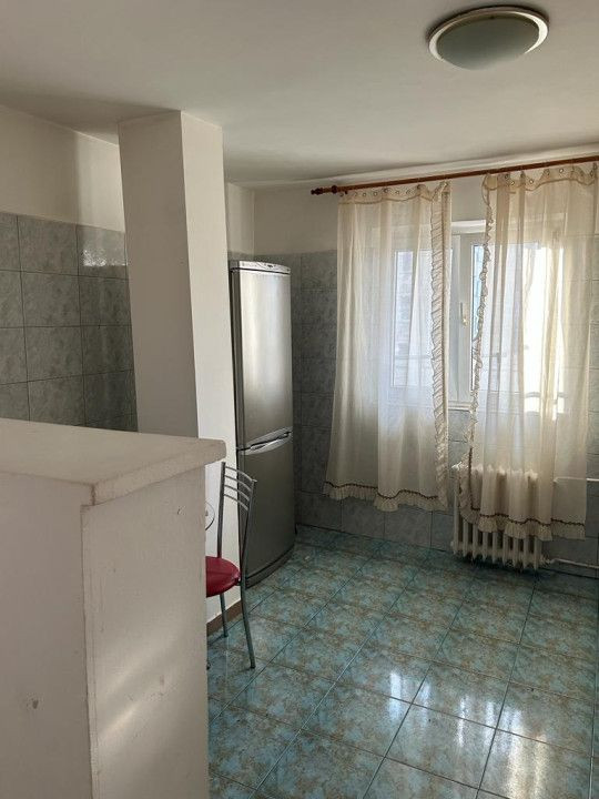 APARTAMENT 2 CAMERE-RAHOVA-DECOMANDAT