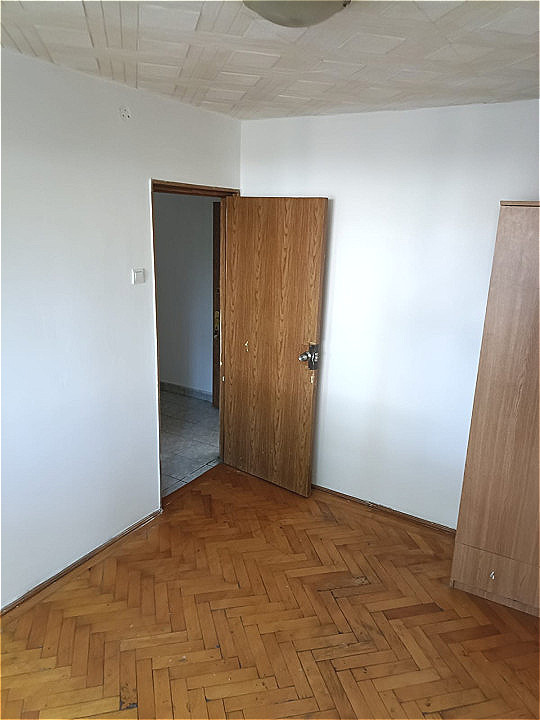 Apartament Semidecomandat 3 camere Eroii Revolutiei