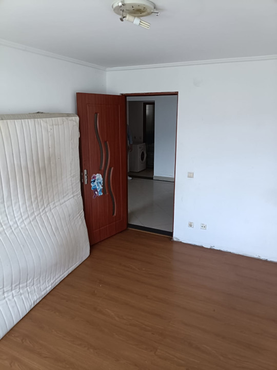 Apartament 3 camere -Fundeni