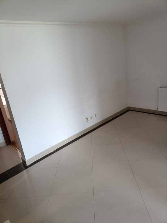 Apartament 3 camere -Fundeni